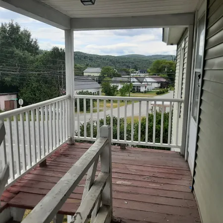 $1,500 | 890 Washington Street, Unit 4, Stewartstown, NH 03597