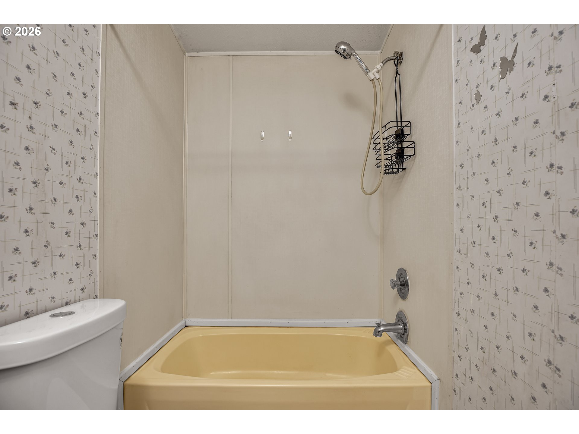 29805 Gregory Road Rainier, OR 97048 - Photo 31 of 43 Bathroom