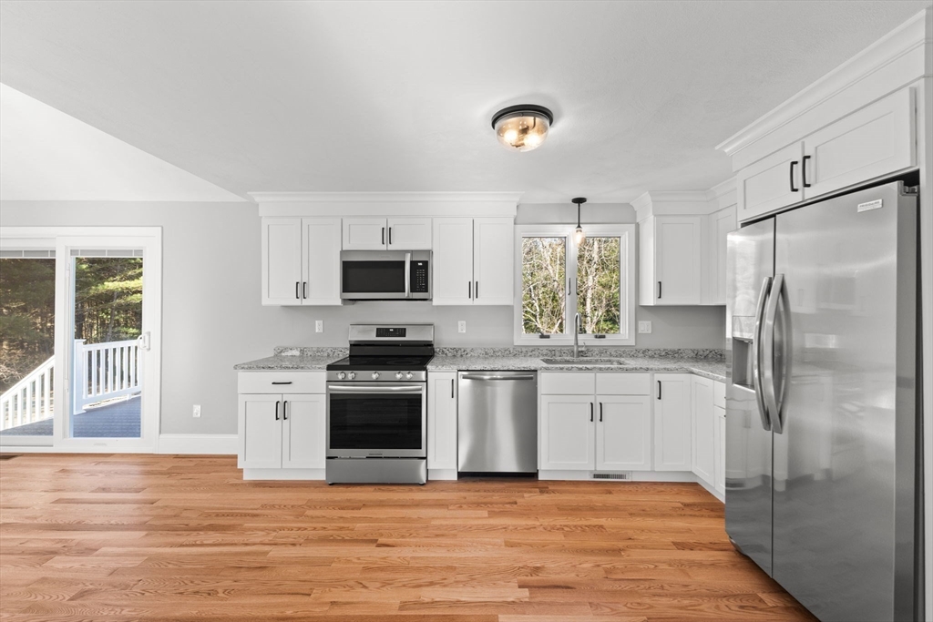 310 Charge Pond Road Wareham, MA 02571 - Photo 16 of 38