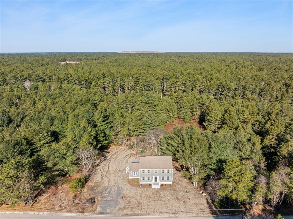 310 Charge Pond Road Wareham, MA 02571 - Photo 6 of 38