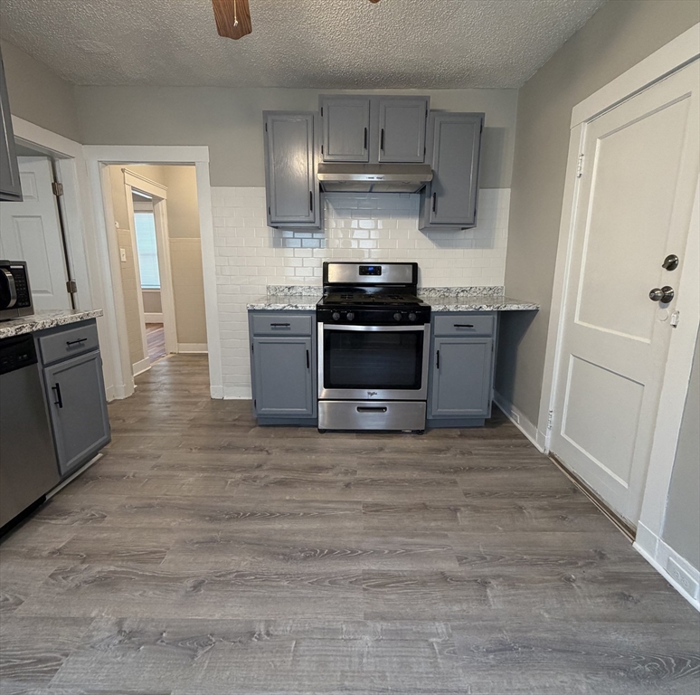 10 Mattakeeset Street, Unit 10 Boston, MA 02136 - Photo 7 of 9
