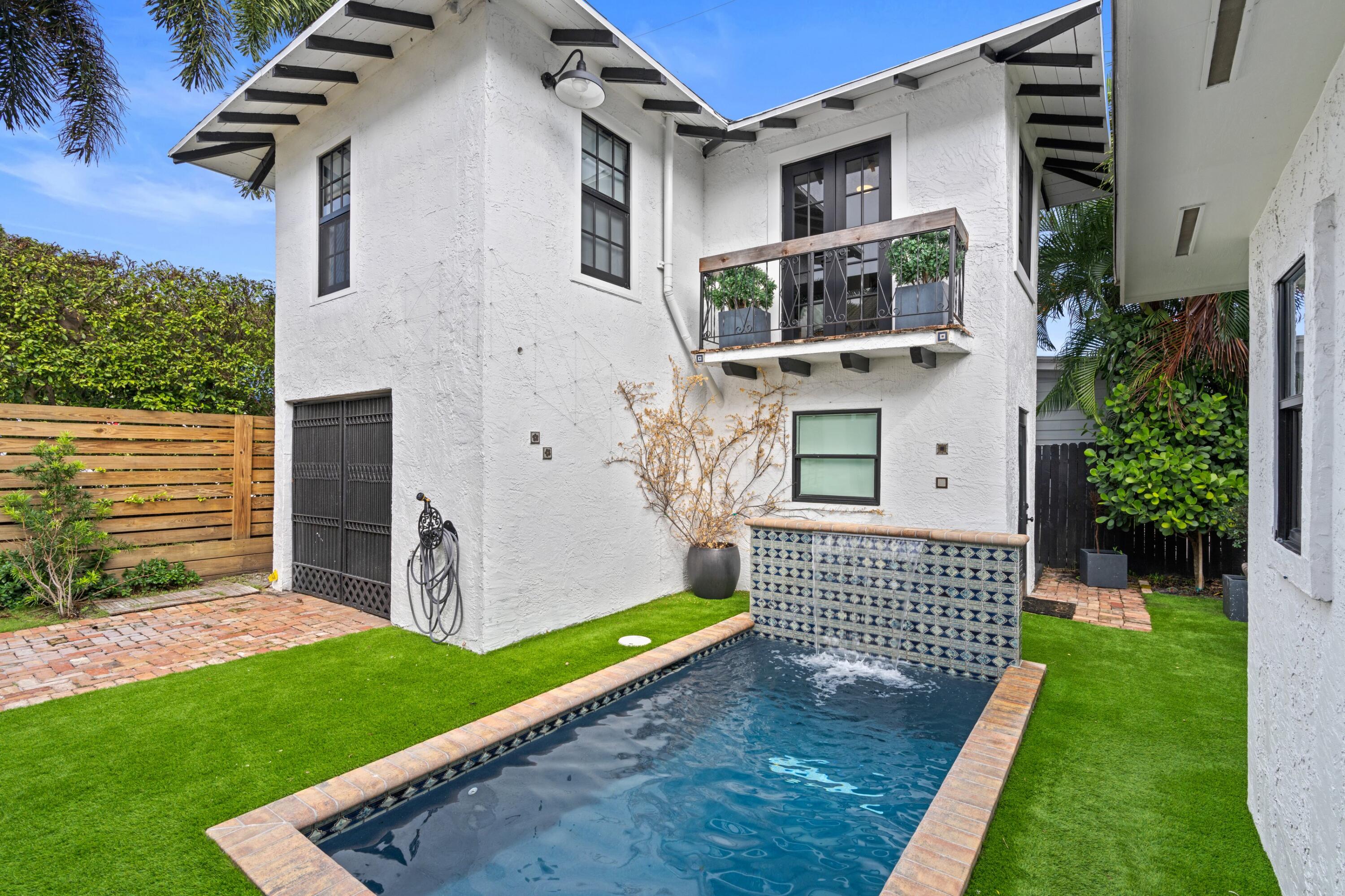 317 Vallette Way West Palm Beach, FL 33401 - Photo 42 of 55 IMG_9872