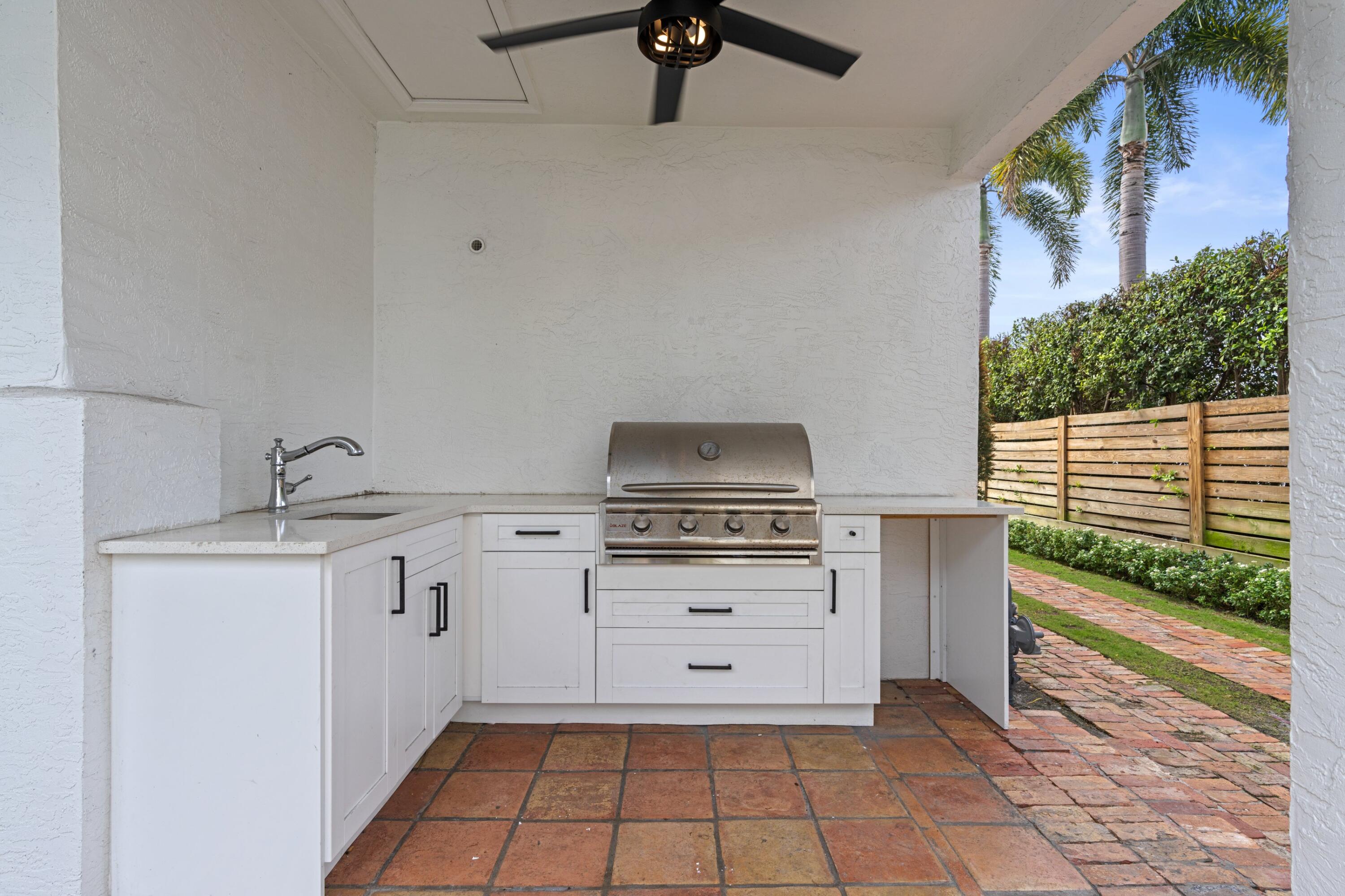 317 Vallette Way West Palm Beach, FL 33401 - Photo 43 of 55 IMG_9875