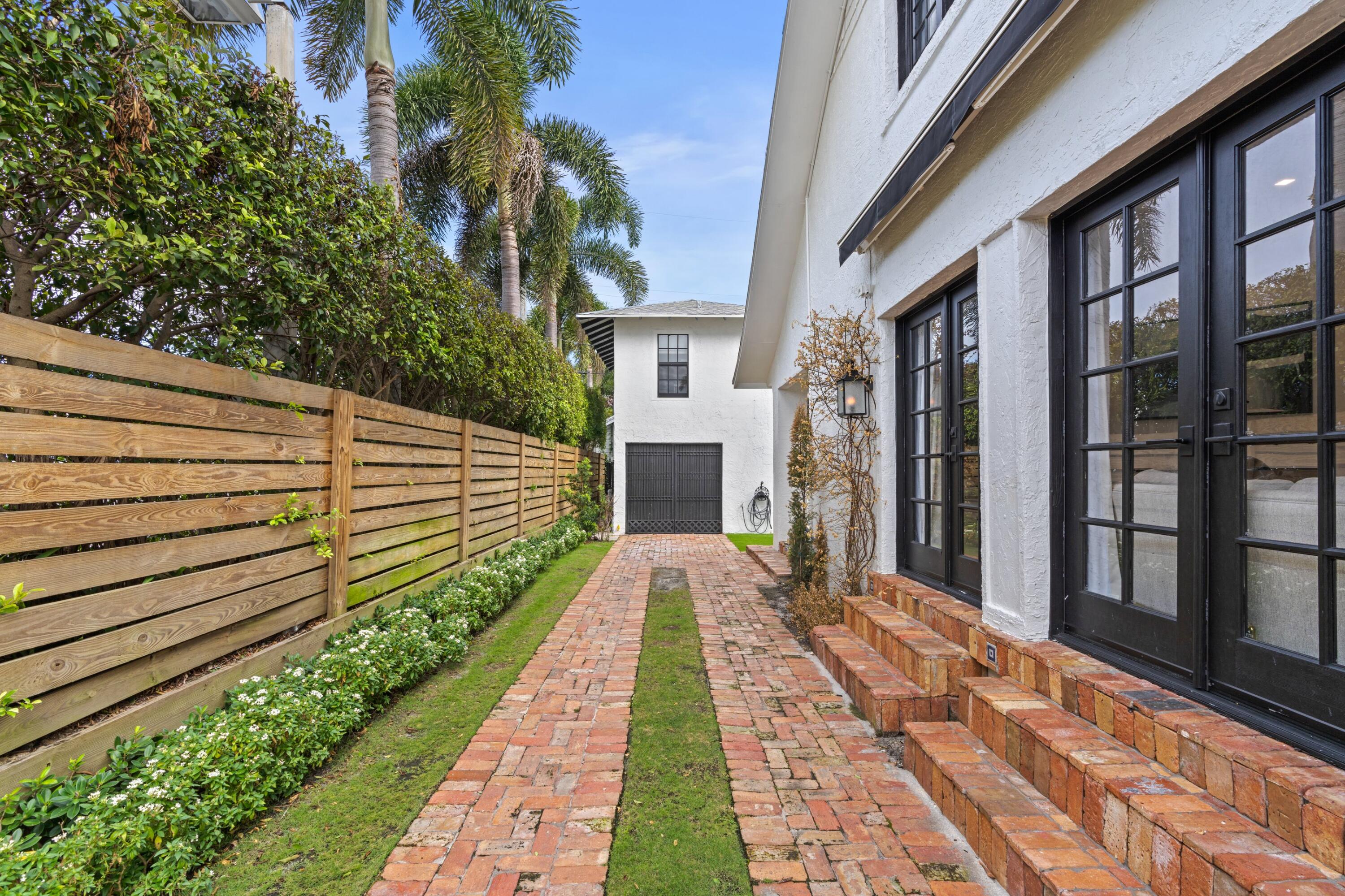 317 Vallette Way West Palm Beach, FL 33401 - Photo 53 of 55 IMG_9877