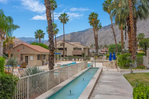 $385,000 | 222 North Calle El Segundo, Unit 502, Palm Springs, CA 92262