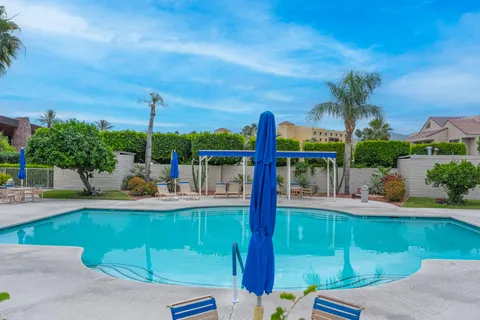 $385,000 | 222 North Calle El Segundo, Unit 502, Palm Springs, CA 92262