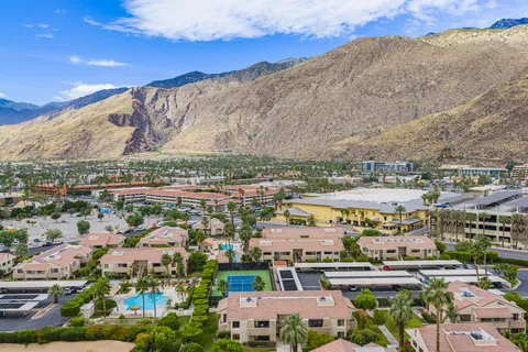 $385,000 | 222 North Calle El Segundo, Unit 502, Palm Springs, CA 92262