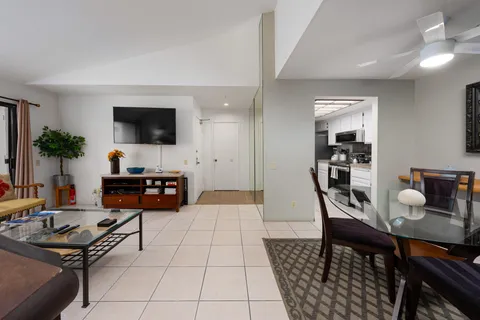 $385,000 | 222 North Calle El Segundo, Unit 502, Palm Springs, CA 92262