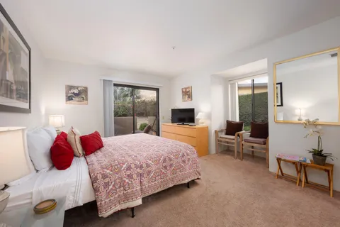 $385,000 | 222 North Calle El Segundo, Unit 502, Palm Springs, CA 92262