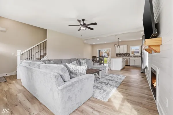 $389,900 | 210 Gettysburg, Coatesville, IN 46121