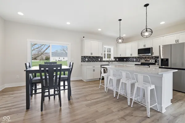 $389,900 | 210 Gettysburg, Coatesville, IN 46121