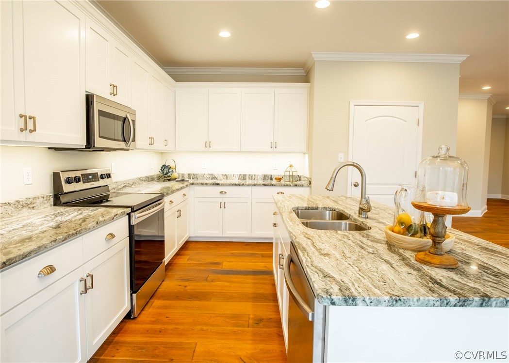 4370 Pierce Road Powhatan, VA 23139 - Photo 12 of 49 CROWN MOLDING, INCREDIBLE WIDE PLANK WOOD FLOORS,