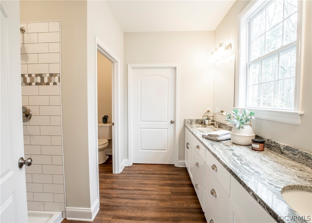 4370 Pierce Road Powhatan, VA 23139 - Photo 21 of 49 MASTER BATH VIEWS!