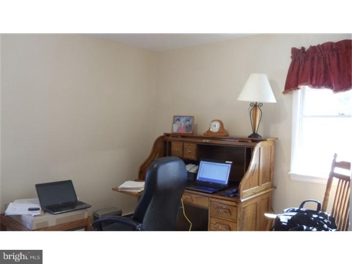 990 Apple Road Quakertown, PA 18951 - Photo 12 of 16 Gallery Image 12
