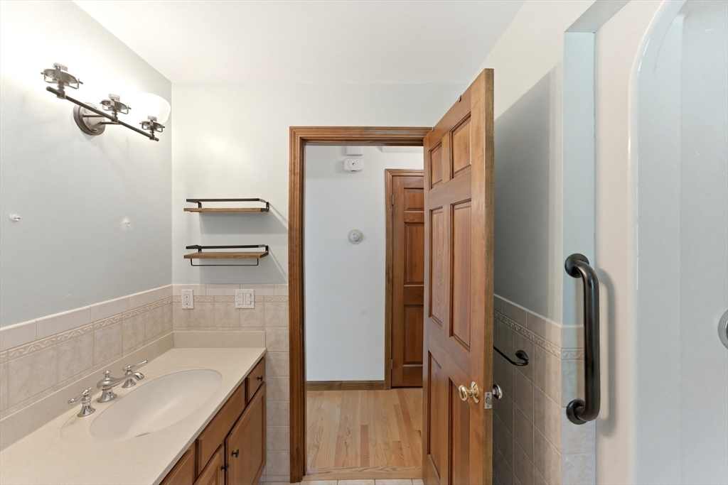 474 Orchard Street Raynham, MA 02767 - Photo 12 of 38