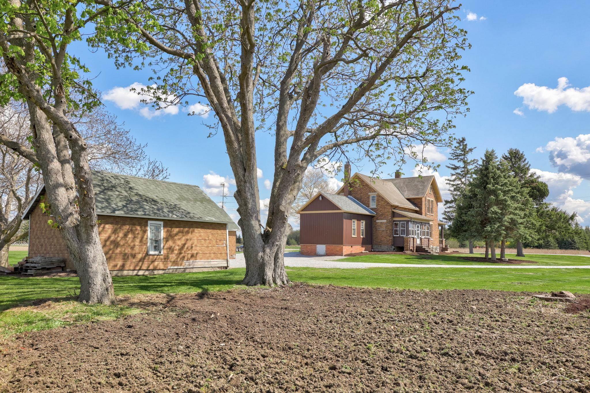 6811 Hess Road Saginaw, MI 48601 - Photo 48 of 59 50108697-47.JPG