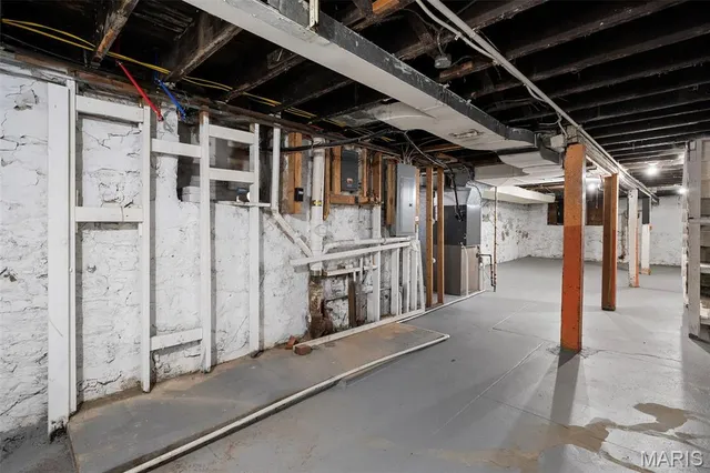 $215,000 | 2908 Michigan Avenue, St. Louis, MO 63118