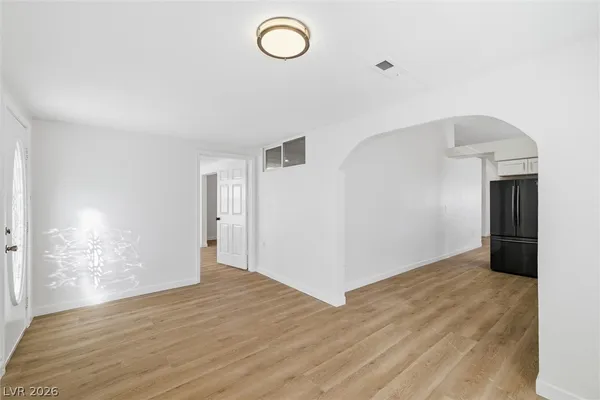 $1,950 | 3869 Birchview Court, Las Vegas, NV 89147