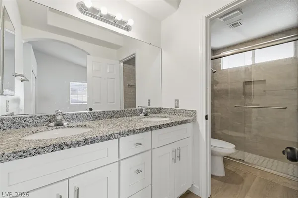 $1,950 | 3869 Birchview Court, Las Vegas, NV 89147