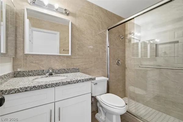 $1,950 | 3869 Birchview Court, Las Vegas, NV 89147