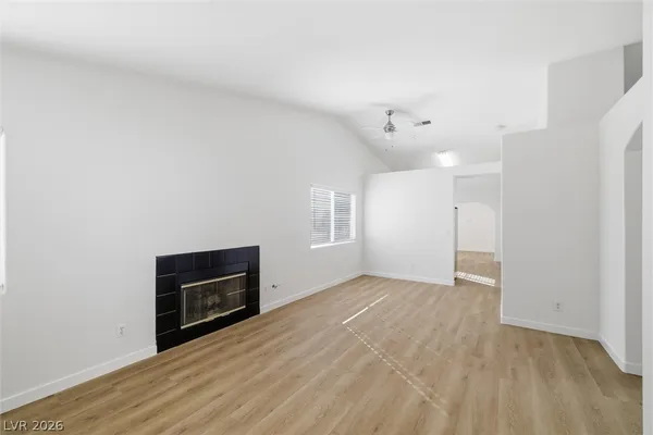 $1,950 | 3869 Birchview Court, Las Vegas, NV 89147