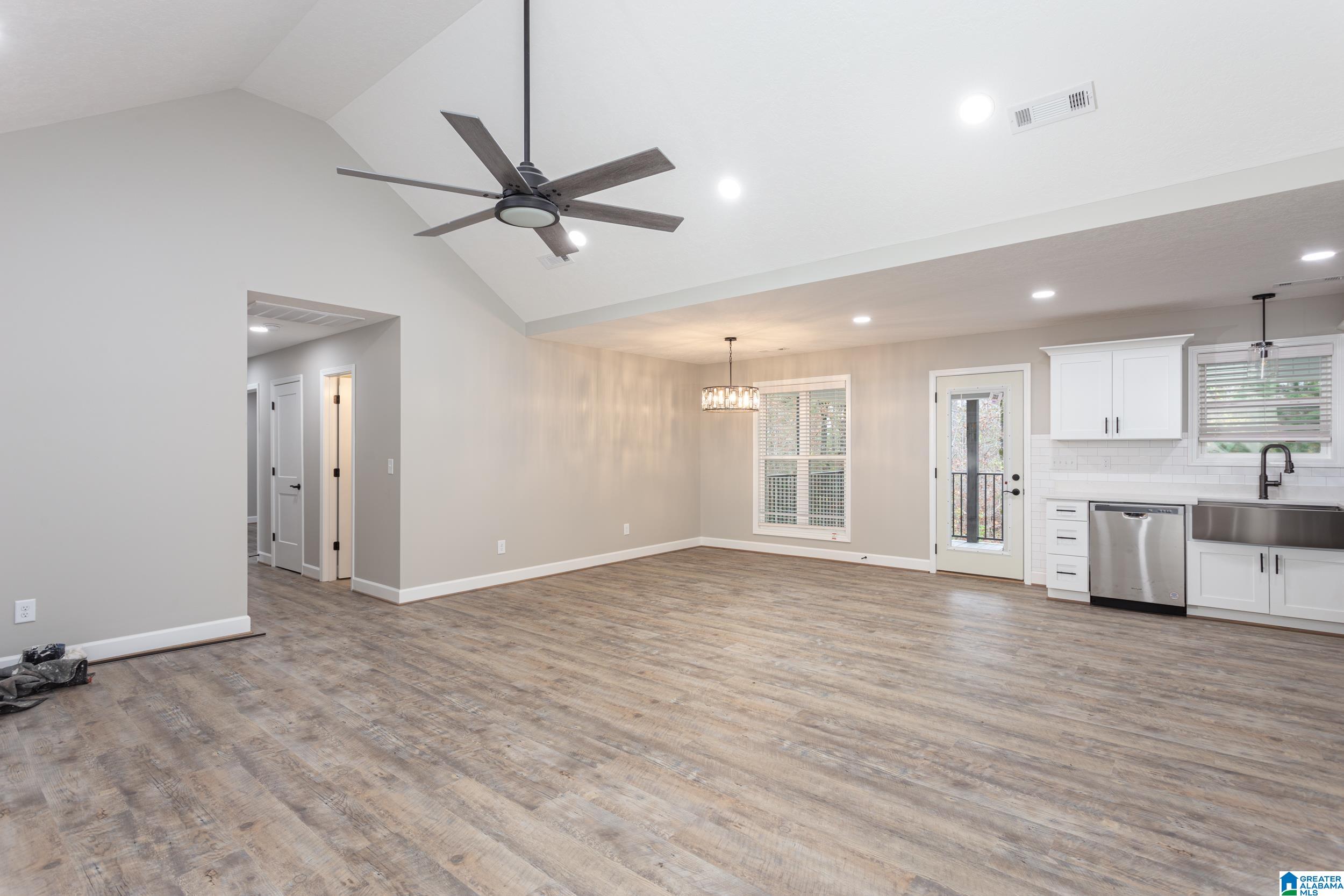 30 Phil Place Ohatchee, AL 36271 - Photo 8 of 32