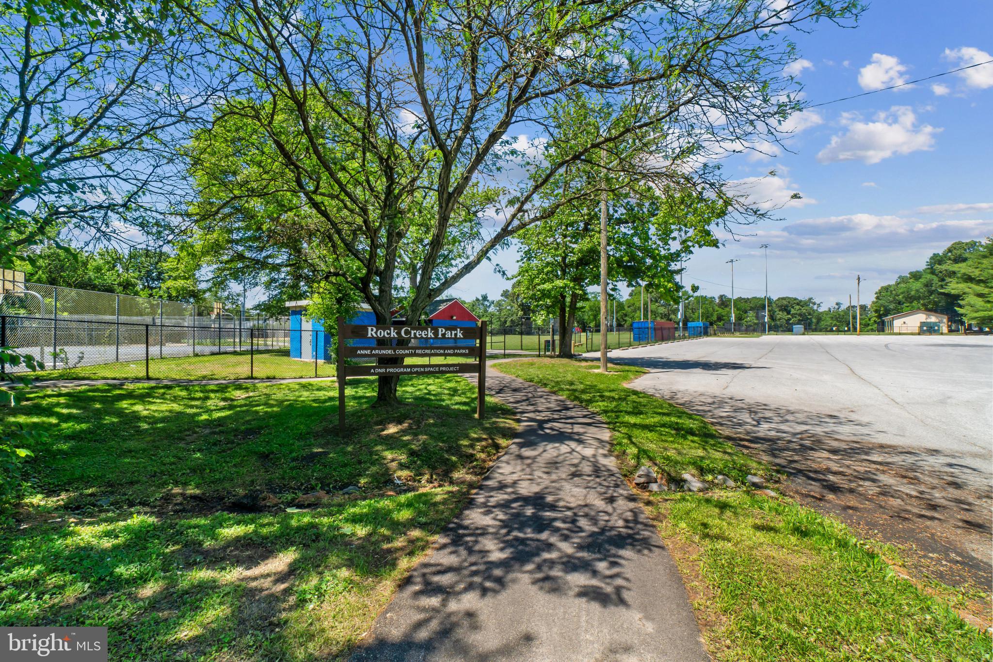 8582 Beacon Point Road Pasadena, MD 21122 - Photo 25 of 33