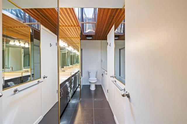 500 West Middlefield Road, Unit 98 Mountain View, CA 94043 - Photo 21 of 34