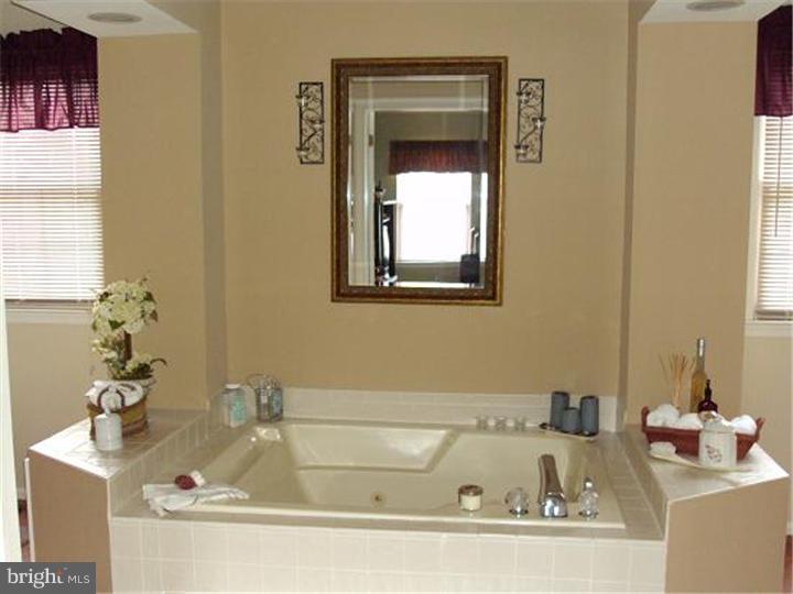 65 Penn Road Voorhees, NJ 08043 - Photo 16 of 22 Master Bathroom