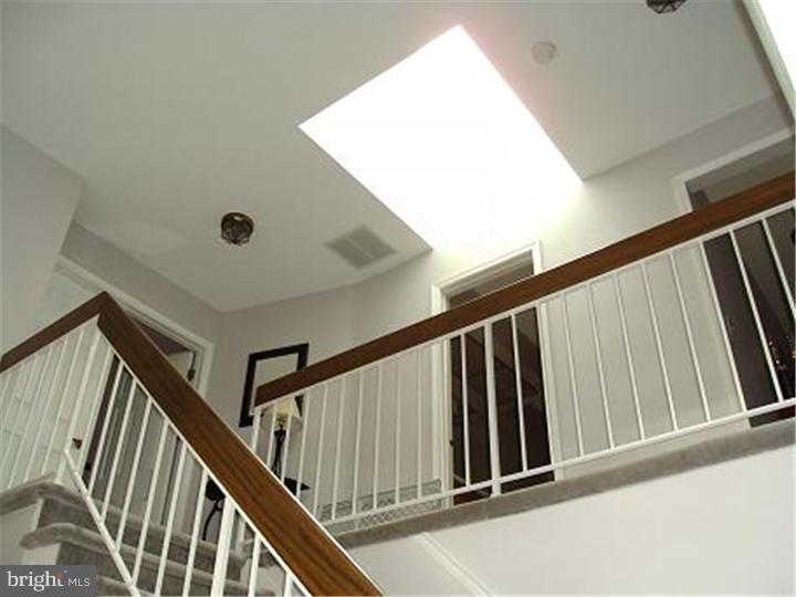 65 Penn Road Voorhees, NJ 08043 - Photo 3 of 22 Foyer