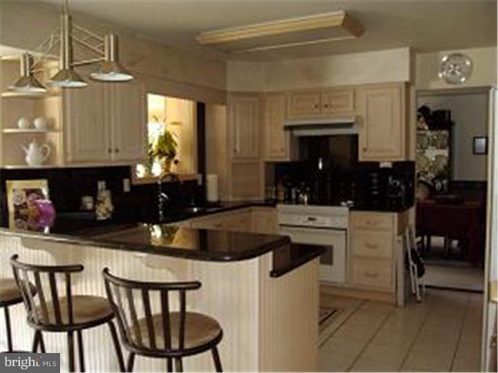 65 Penn Road Voorhees, NJ 08043 - Photo 6 of 22 Kitchen
