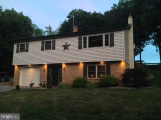 211 Zion Road Newburg, PA 17240 - Photo 1 of 23 Exterior (Front)