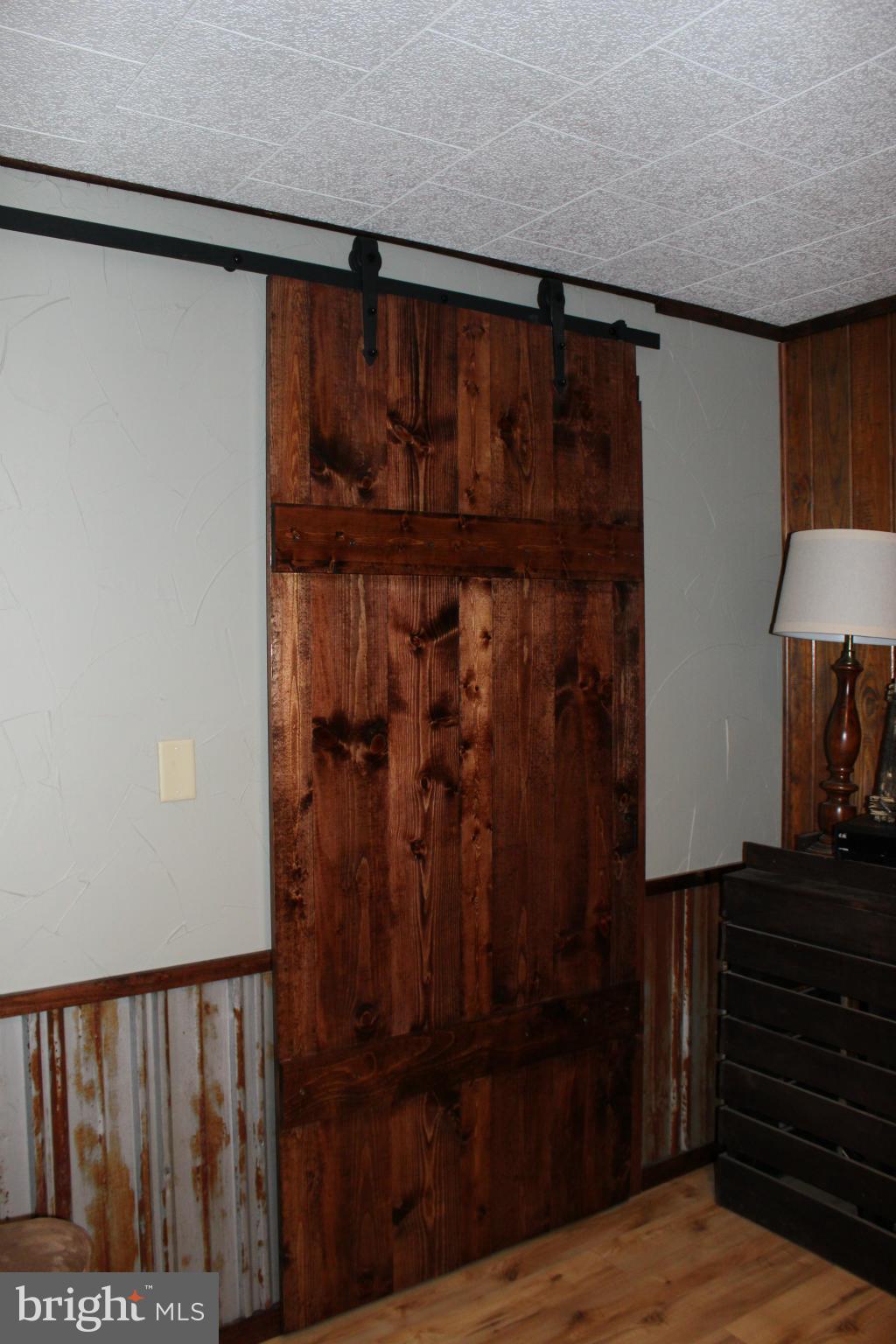 211 Zion Road Newburg, PA 17240 - Photo 14 of 23 Interior (General)