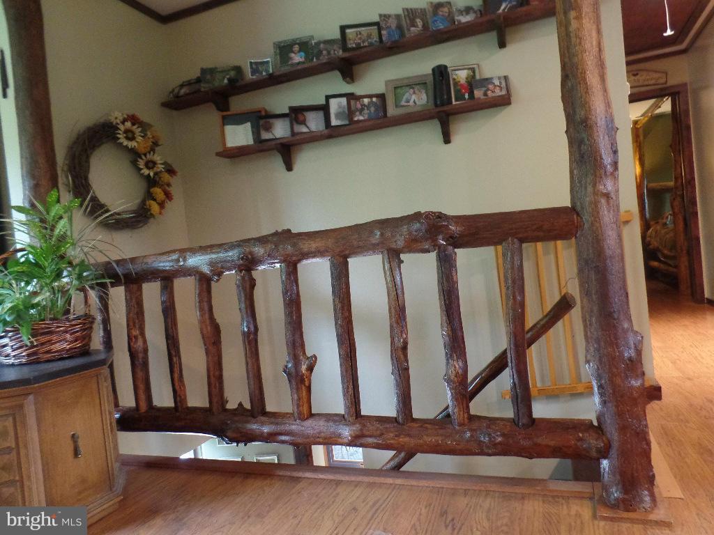 211 Zion Road Newburg, PA 17240 - Photo 5 of 23 Interior (General)