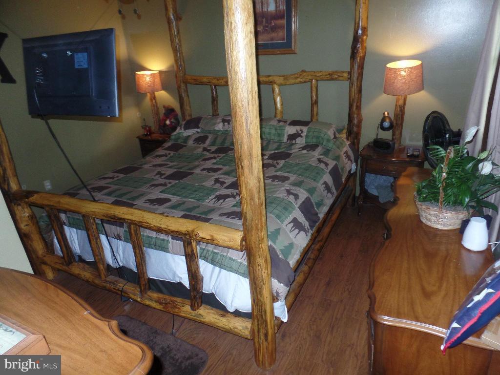 211 Zion Road Newburg, PA 17240 - Photo 6 of 23 Bedroom (Master)