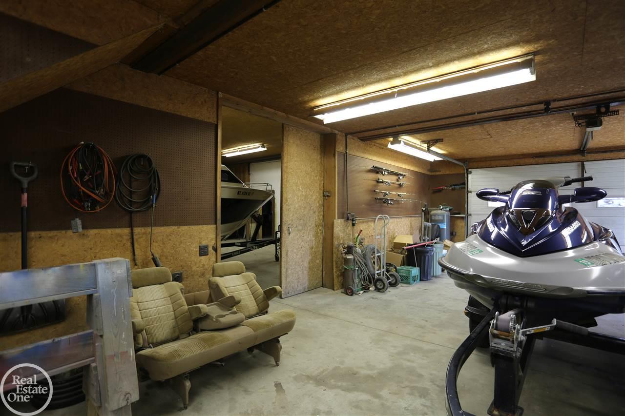 5189 Cribbins Road Avoca, MI 48006 - Photo 24 of 37