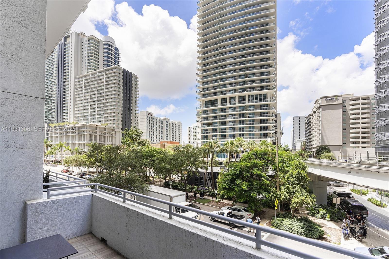 1050 Brickell Avenue, Unit 212 Miami, FL 33131 - Photo 7 of 14