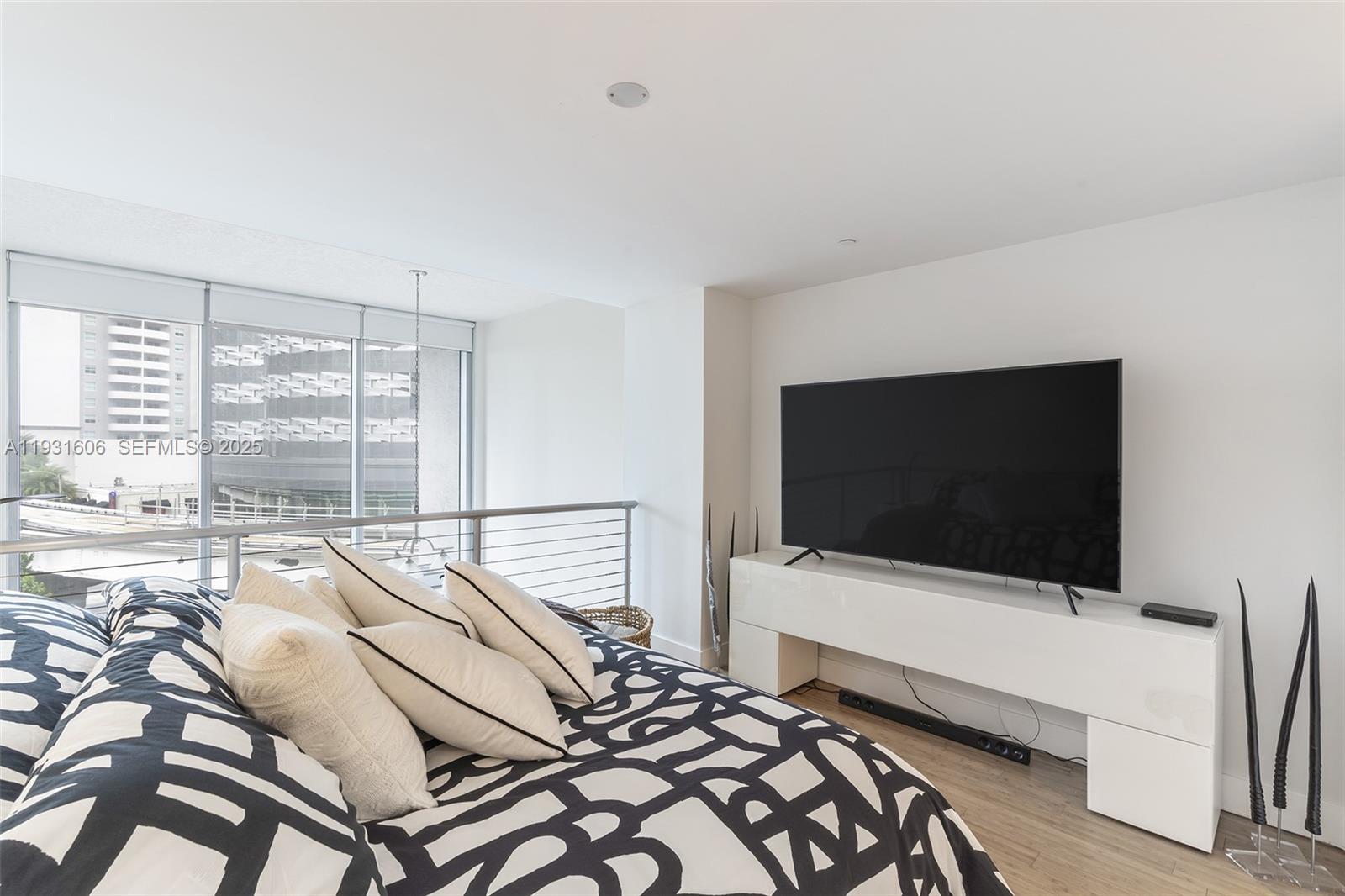 1050 Brickell Avenue, Unit 212 Miami, FL 33131 - Photo 9 of 14