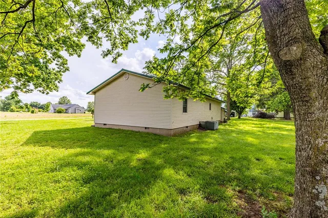 $175,000 | 20-30 Artic Lane, East Prairie, MO 63845