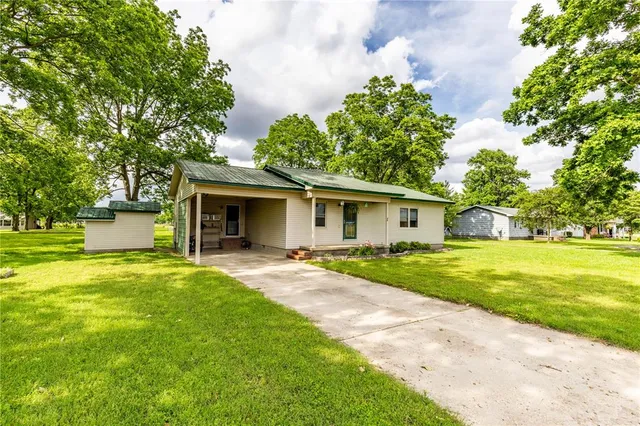 $175,000 | 20-30 Artic Lane, East Prairie, MO 63845