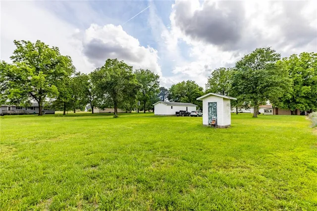 $175,000 | 20-30 Artic Lane, East Prairie, MO 63845