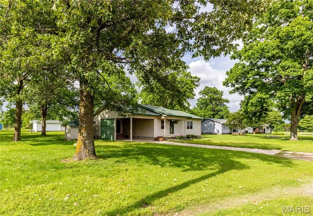 $175,000 | 20-30 Artic Lane, East Prairie, MO 63845