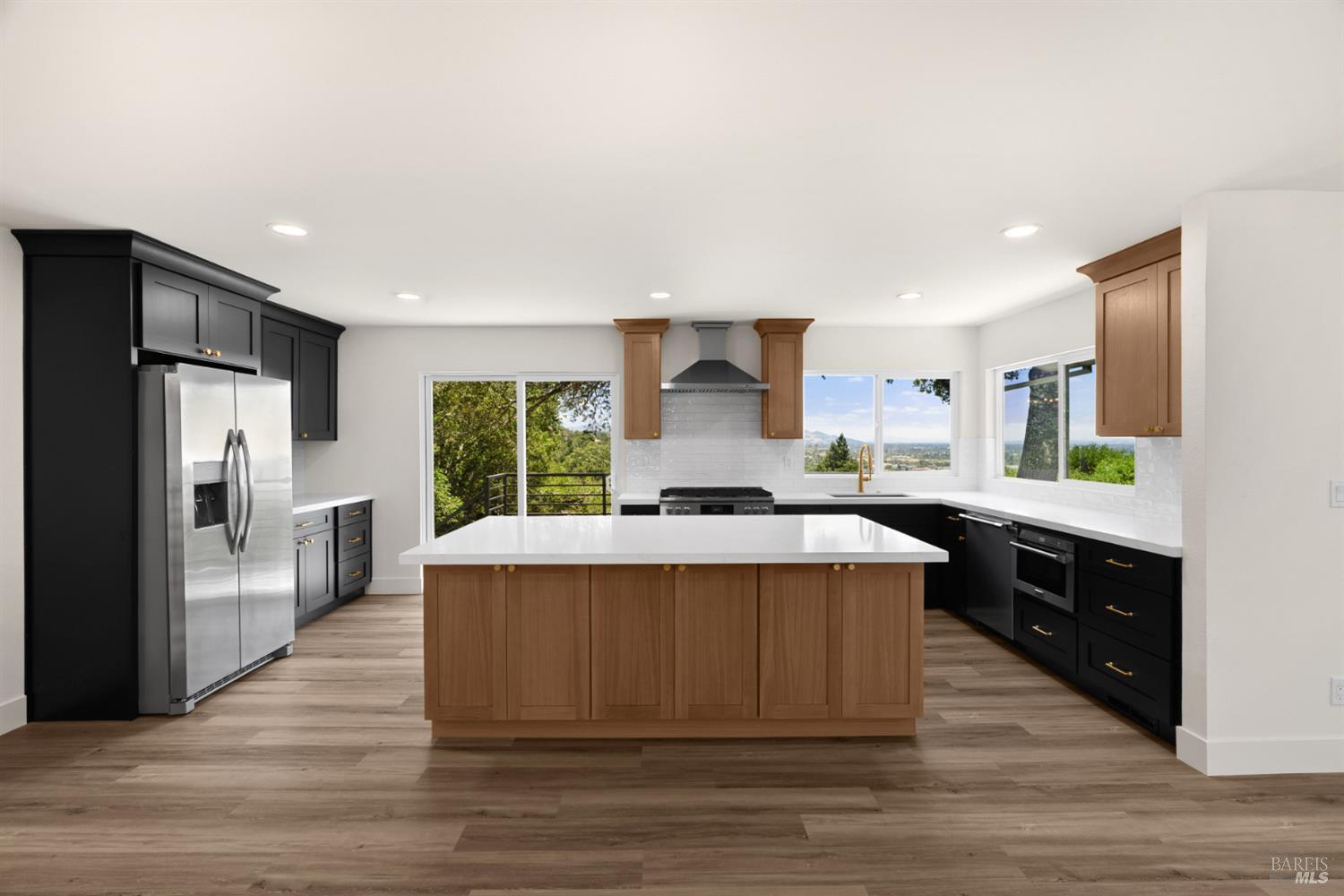 1385 Wikiup Drive Santa Rosa, CA 95403 - Photo 15 of 49