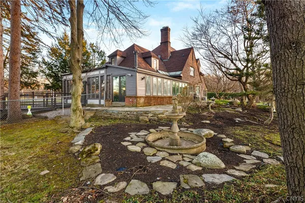 $519,000 | 1113 Parkway East, Utica, NY 13501