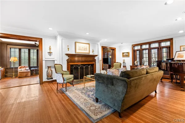 $519,000 | 1113 Parkway East, Utica, NY 13501
