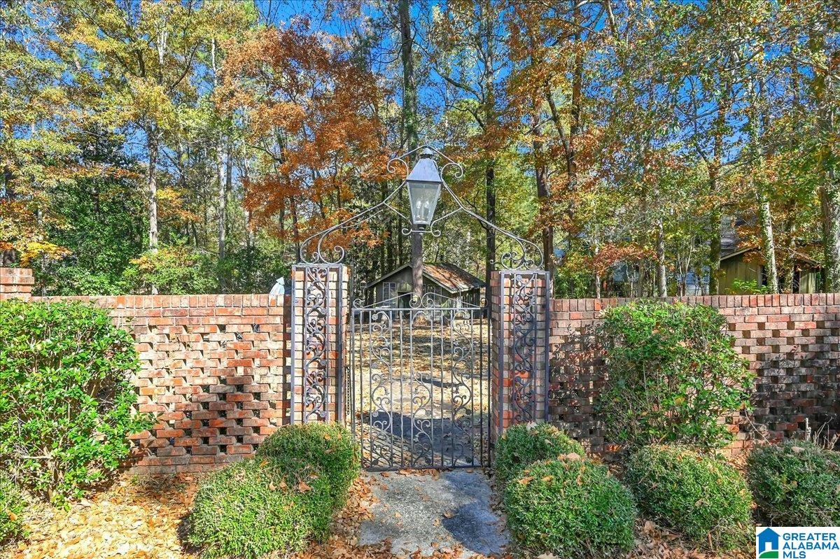 202 Crest Circle South Jasper, AL 35501 - Photo 41 of 53