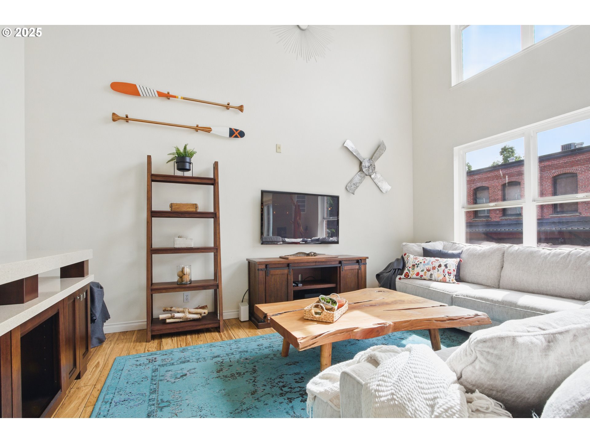 1009 Northwest Hoyt Street, Unit 210 Portland, OR 97209 - Photo 12 of 46