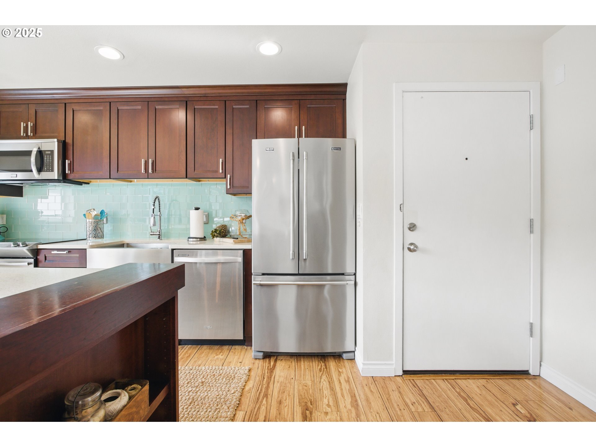 1009 Northwest Hoyt Street, Unit 210 Portland, OR 97209 - Photo 13 of 46