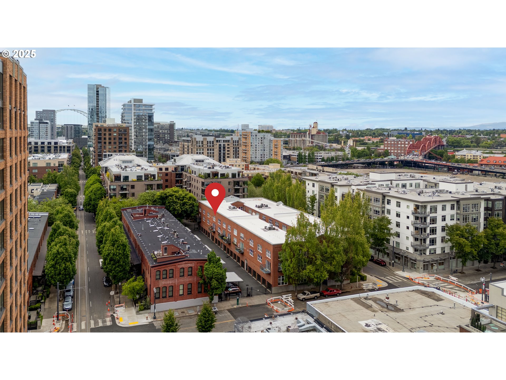 1009 Northwest Hoyt Street, Unit 210 Portland, OR 97209 - Photo 39 of 46