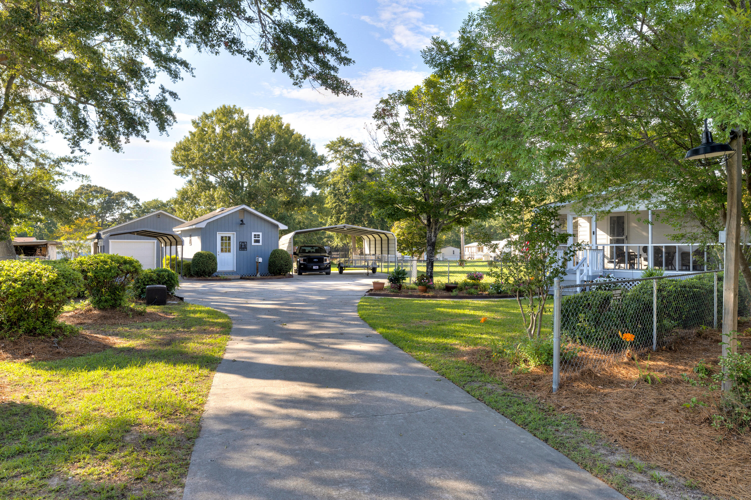 1294 Pond View Road Manning, SC 29102 - Photo 5 of 59